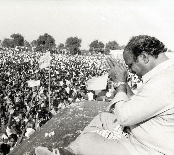 Sr NTR Rare & Unseen Stills During Political Campaign