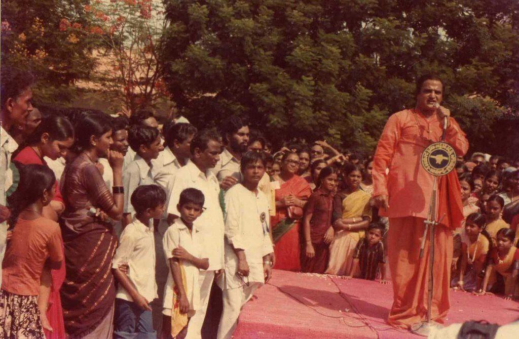 Sr NTR Rare & Unseen Stills During Political Campaign