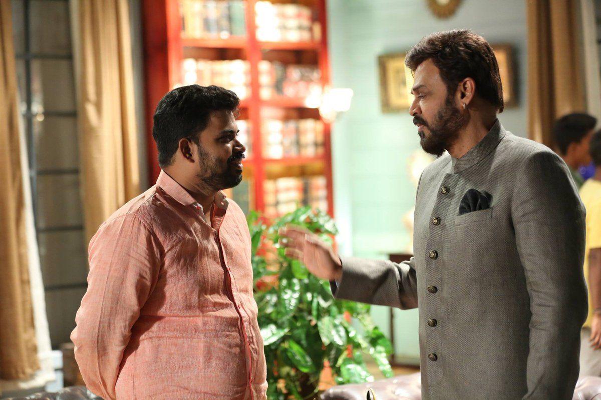 Victory Venkatesh Stylish stills in Shopping Mall Ad & Opening Clicks