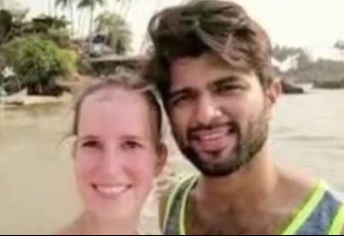 Vijay Devarakonda With His Foreign Love Vimmy Photos