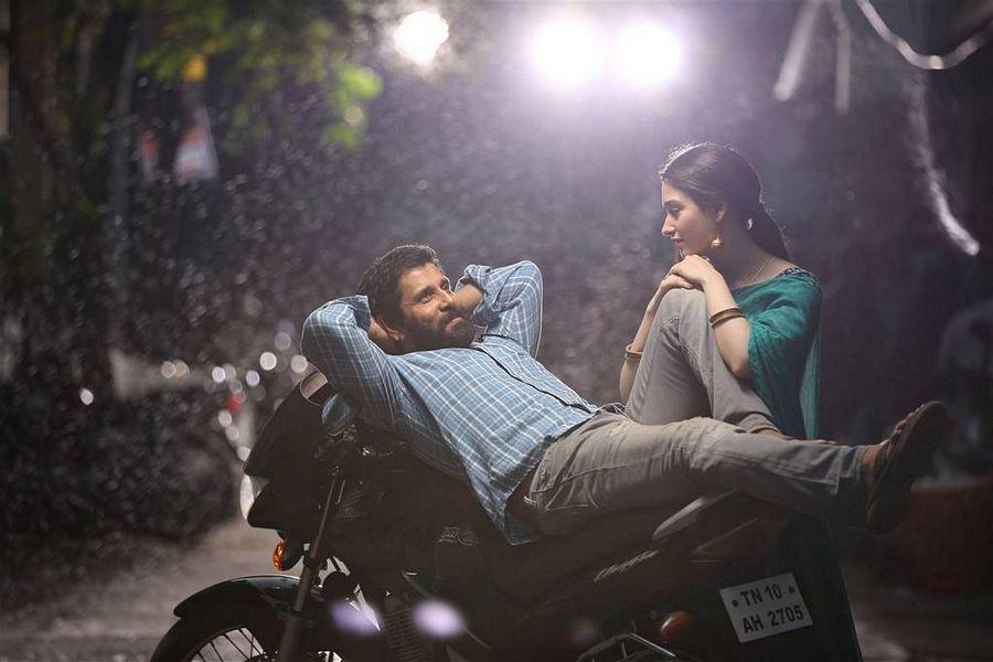 Vikram Sketch Tamil Movie Stills
