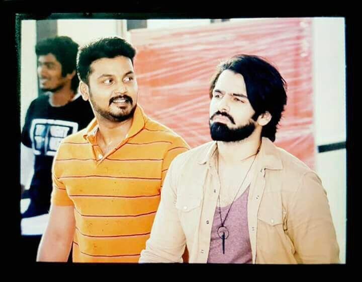 Vunnadhi Okate Zindagi Movie Working Stills & Posters