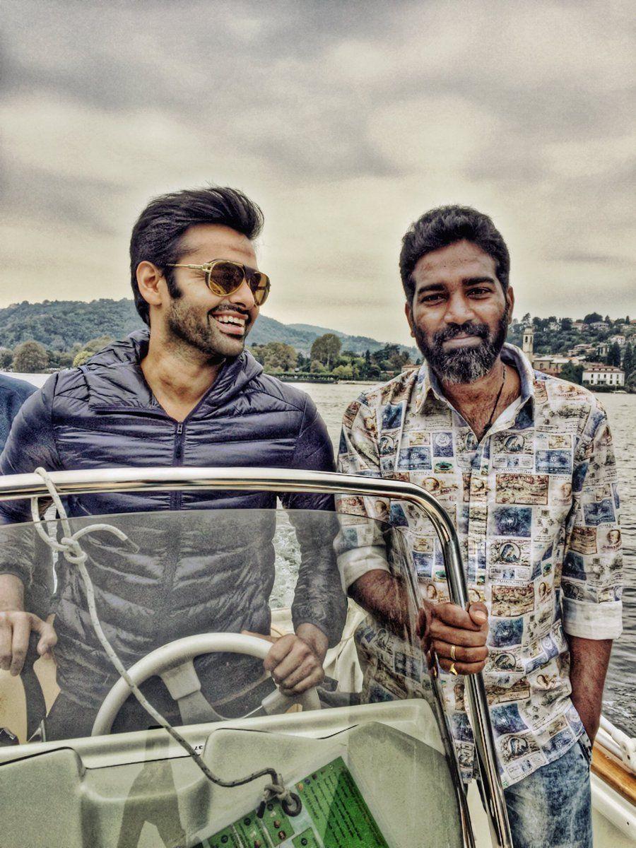 Vunnadi Okate Zindagi Movie New Posters & Working Stills