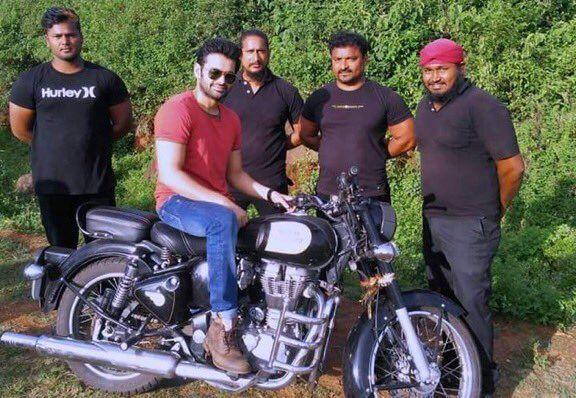 Vunnadi Okate Zindagi Movie New Posters & Working Stills