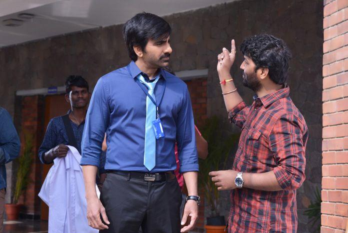 Working Stills of Mass Maharaja RaviTeja's NelaTicket