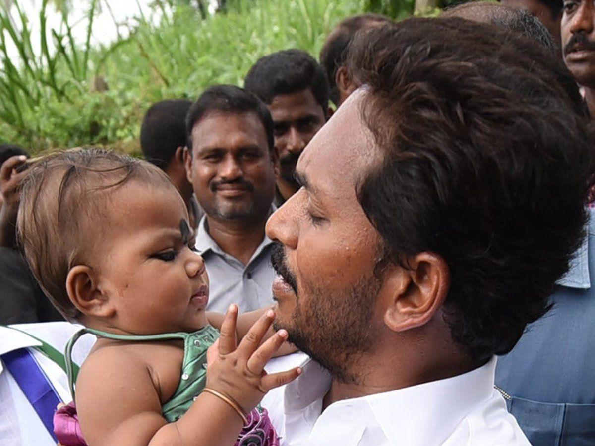 YS Jagan Padayatra Day 224 Photo Gallery