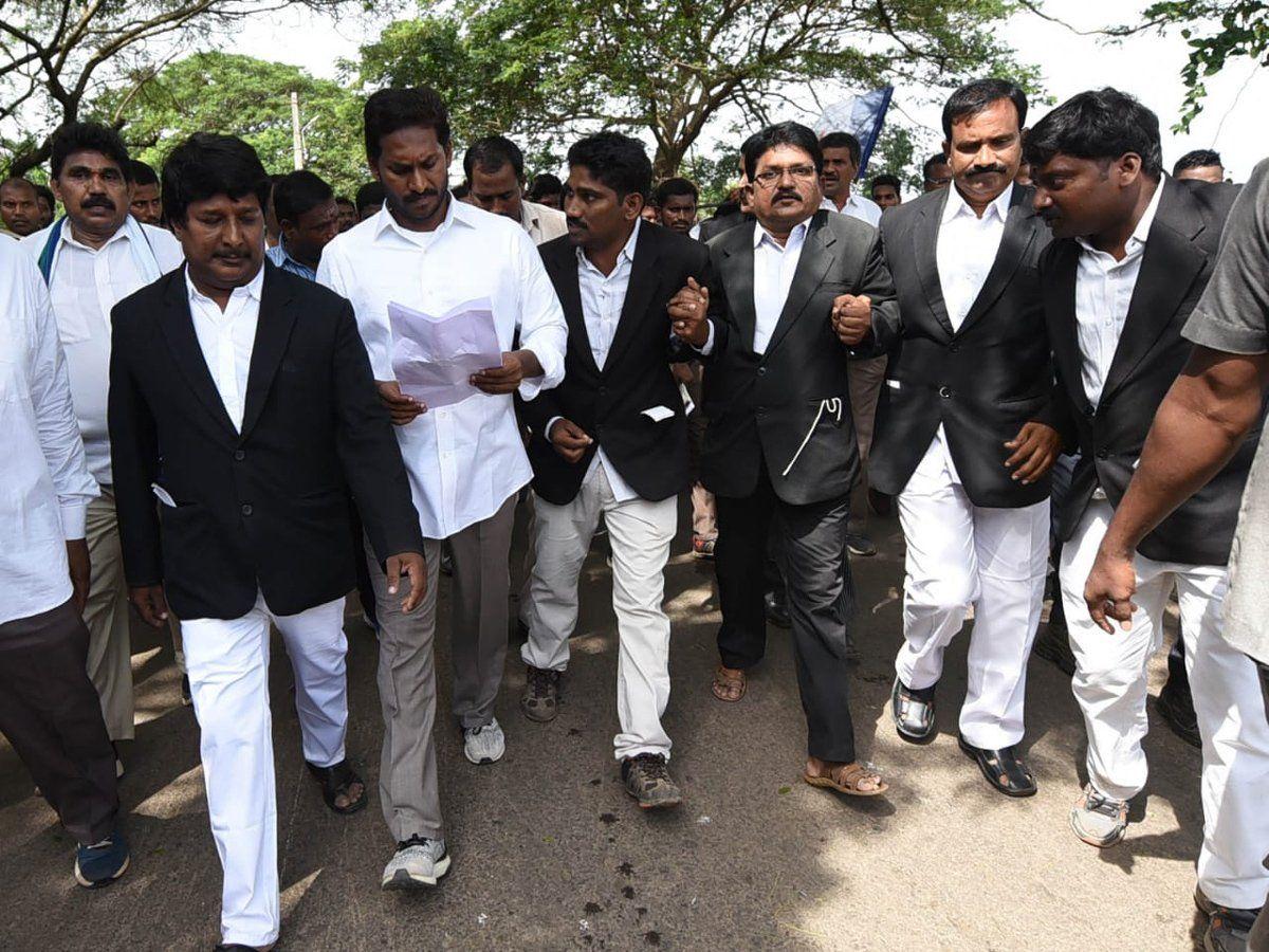 YS Jagan Padayatra Day 226 Photo Gallery