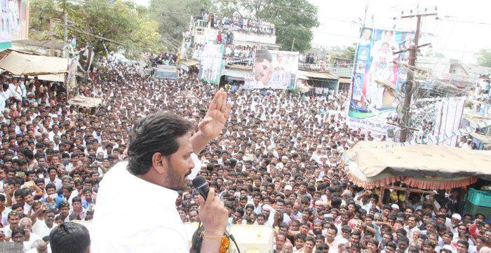 YS Jagan Praja Sankalpa Yatra Day 8 Photos