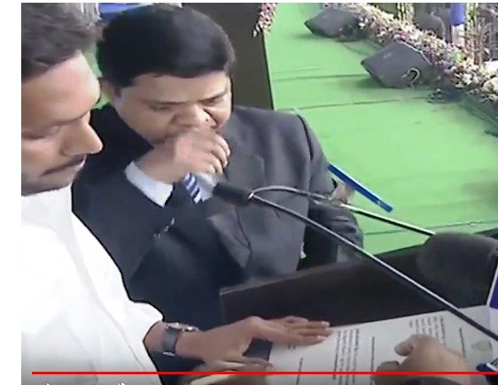 YS Jagan Swearing in Ceremony Pics