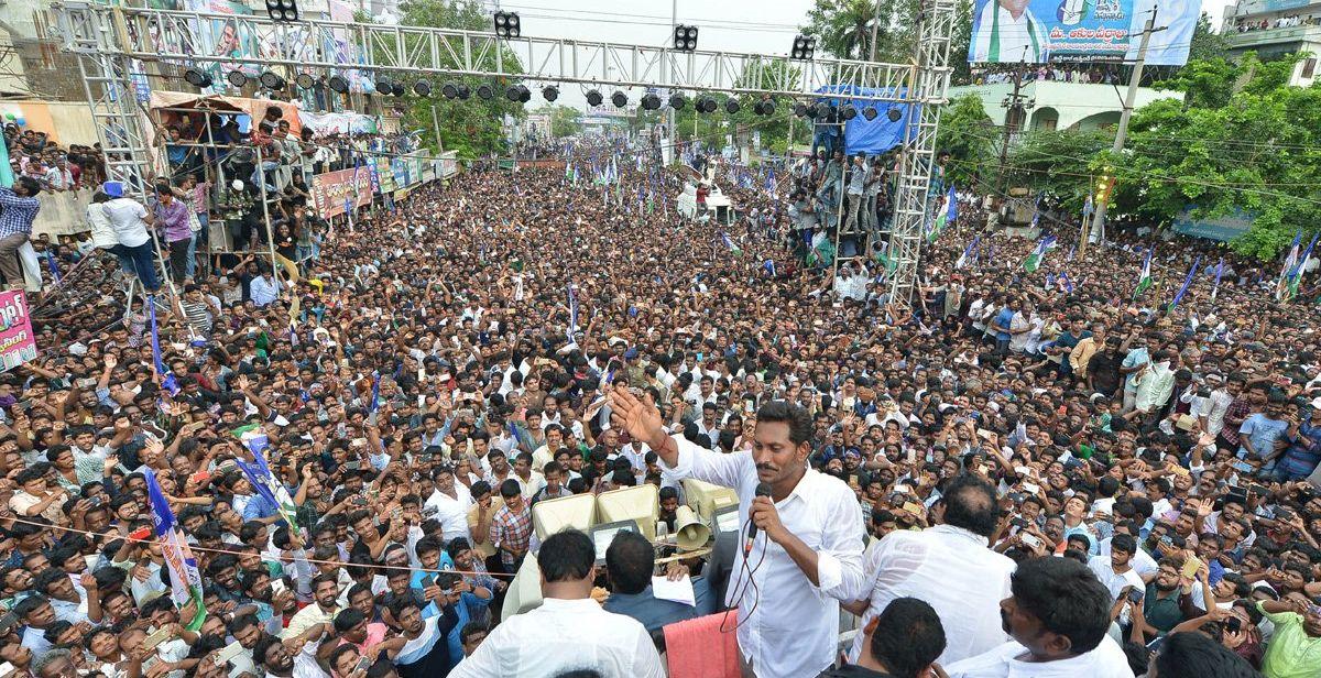 YS Jagan's Praja Sankalpa Yatra Day 187 Photos