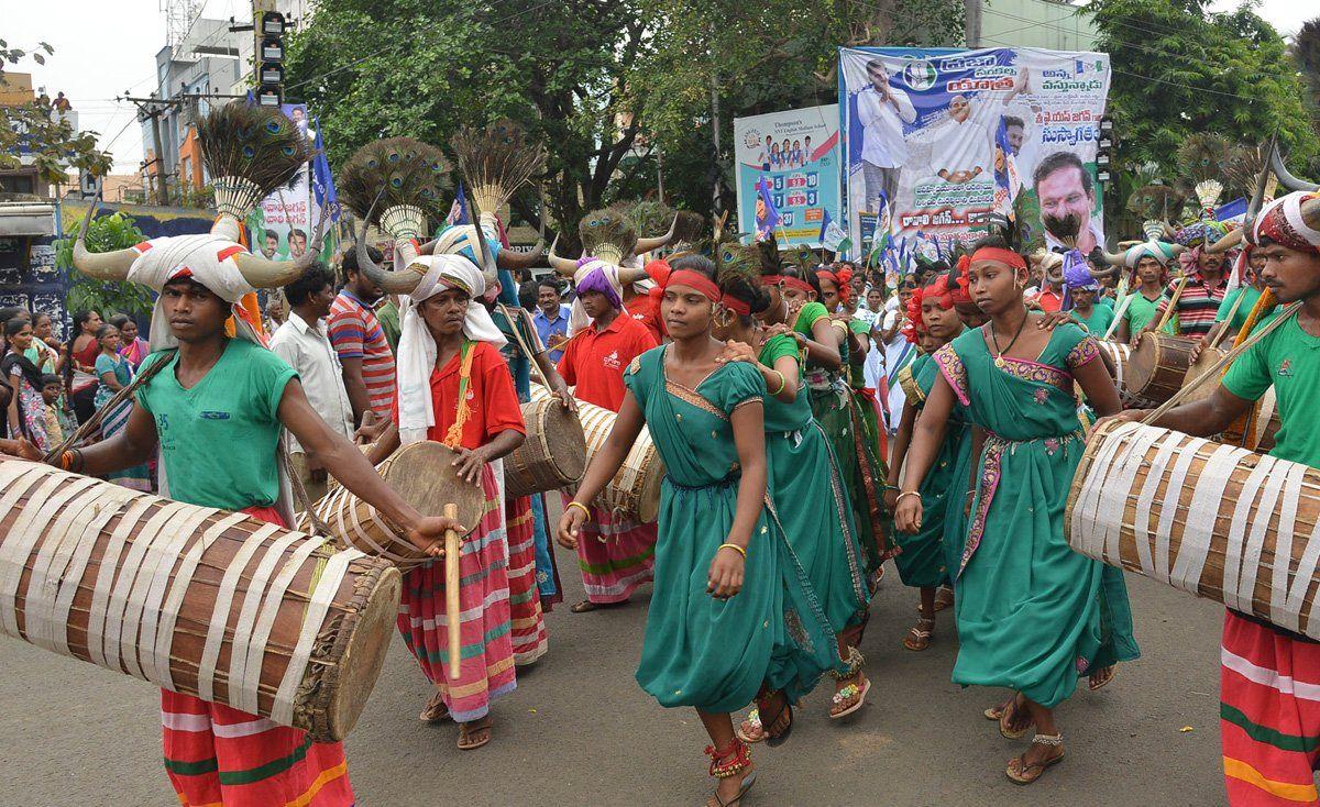 YS Jagan's Praja Sankalpa Yatra Day 187 Photos