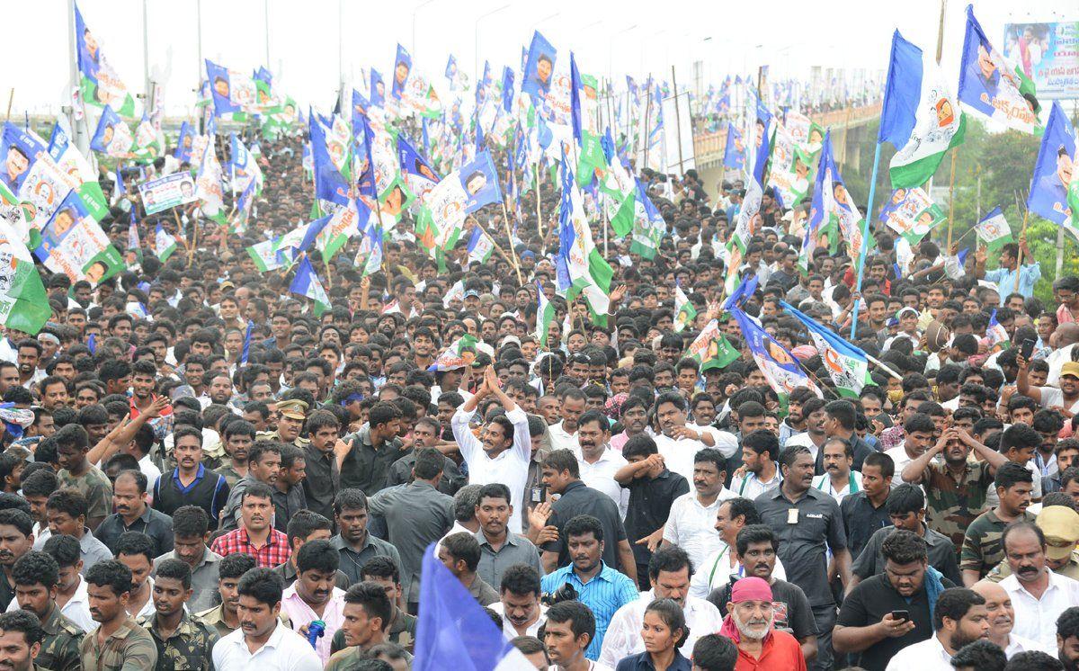 YS Jagan's Praja Sankalpa Yatra Day 187 Photos