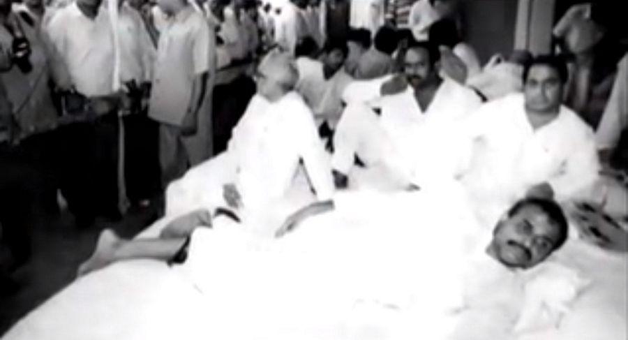 YS Rajashakar Reddy NEVER SEEN Rare Photos