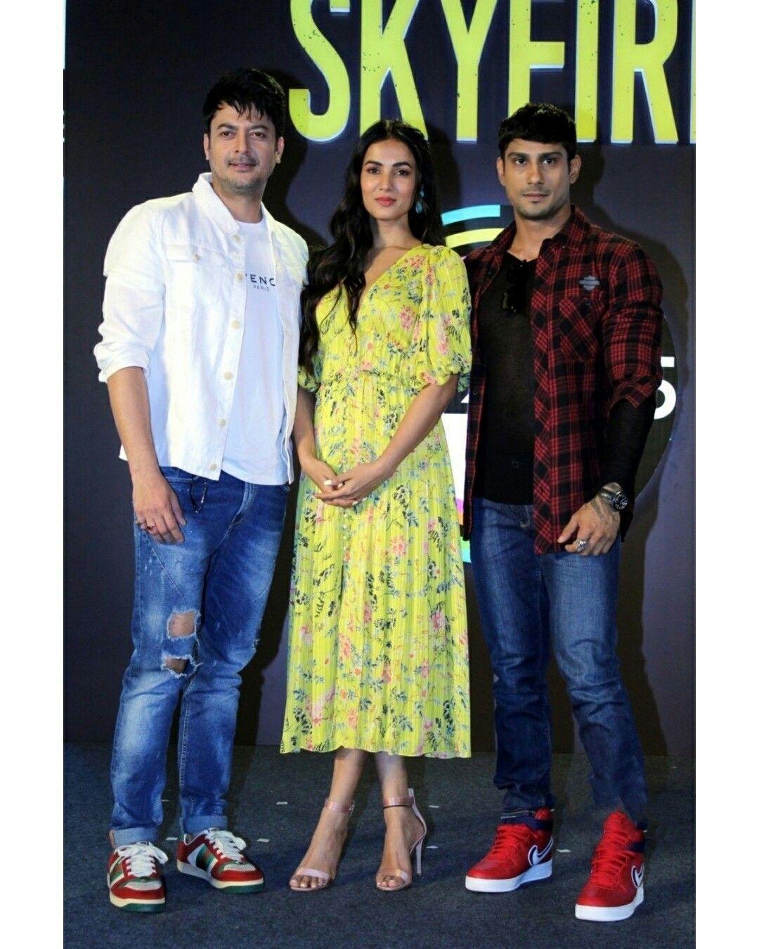  ZEE5 Original SKYFIRE Press Conference