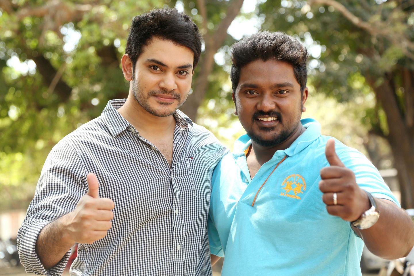 Aalukku Paathi 50 50 Movie Stills