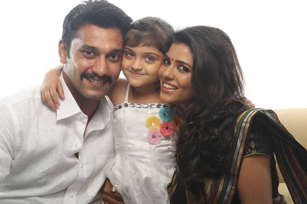 Aarathu Sinam Movie Photos
