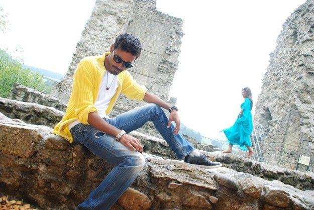  Actor Dhanush New Movie Naiyaandi Stills