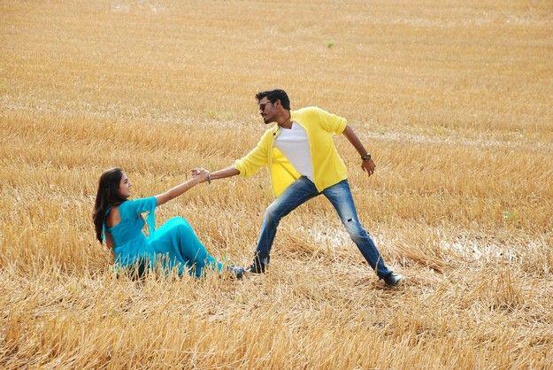  Actor Dhanush New Movie Naiyaandi Stills