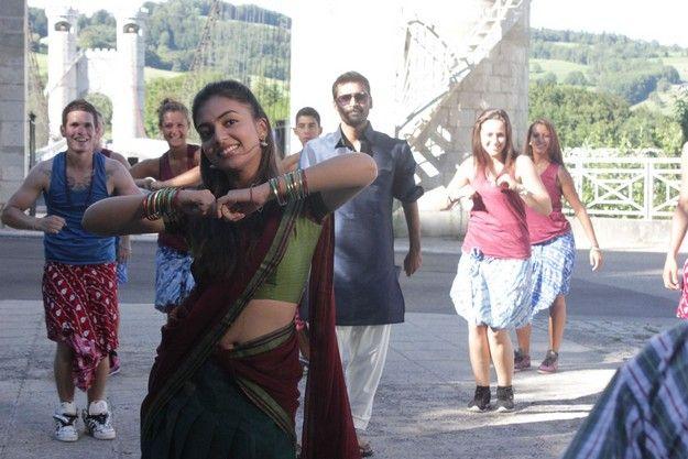  Actor Dhanush New Movie Naiyaandi Stills