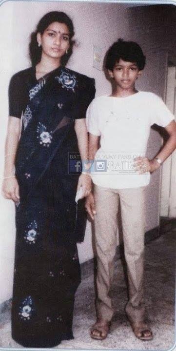 Actor vijay childhood rarephotos