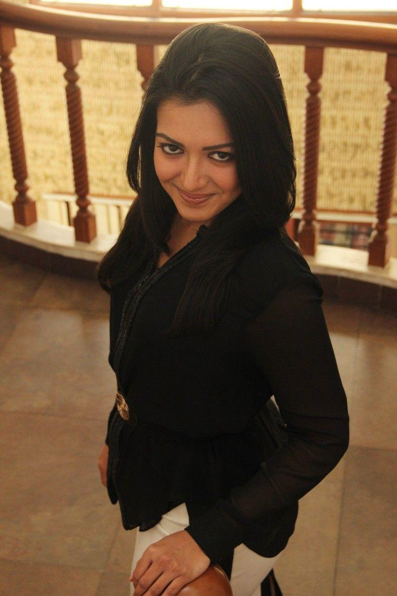 Actress Catherine Tresa Beautiful Stills