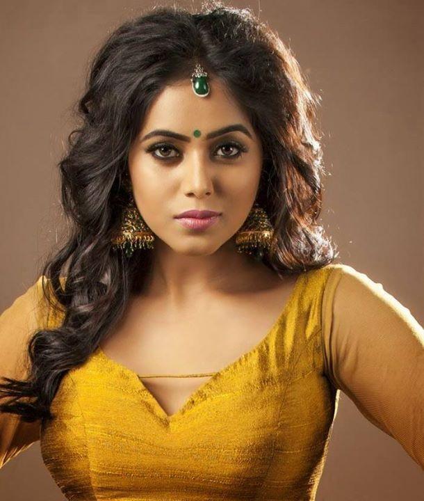 Actress Poorna rare and unseen photos