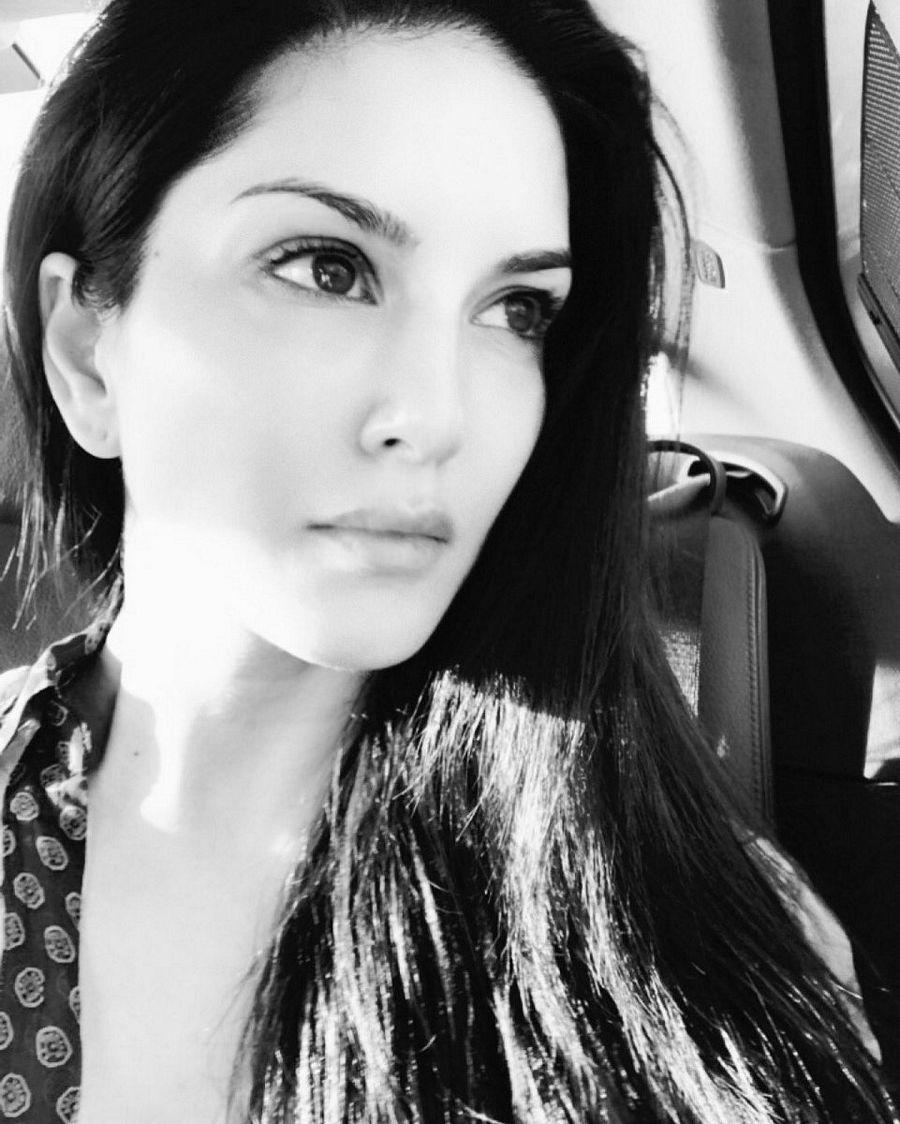 Actress Sunny Leone's Latest Photoshoot Unseen Pics