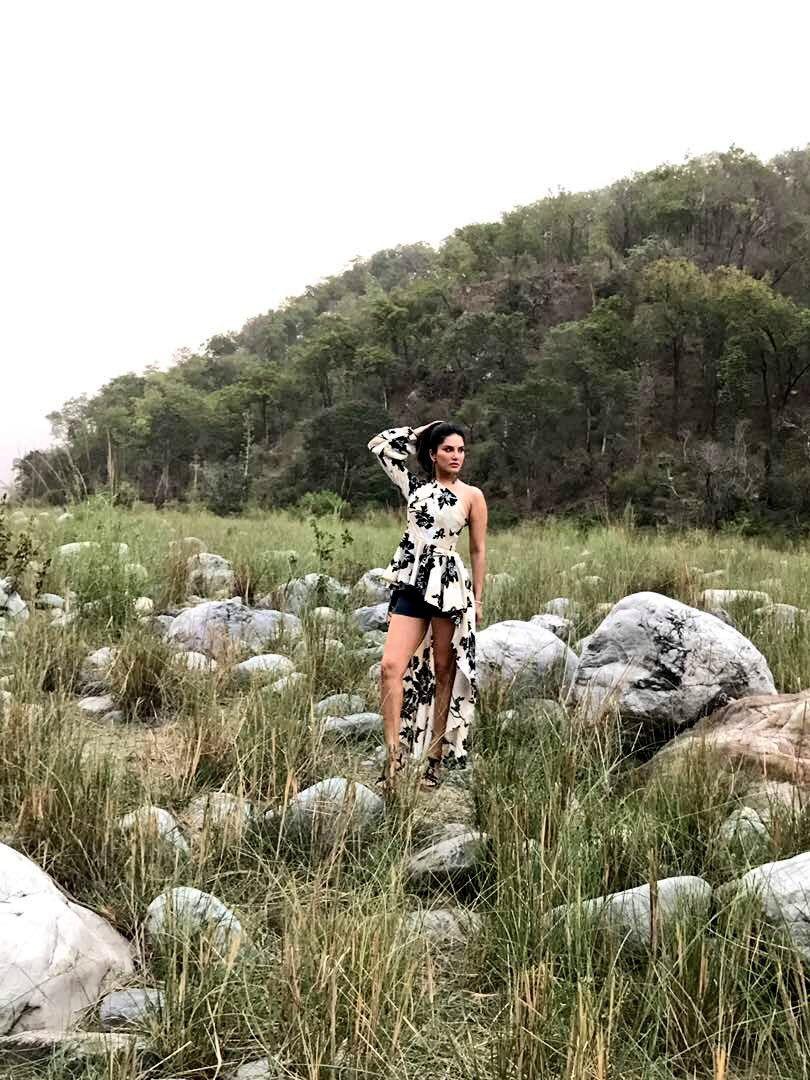 Actress Sunny Leone's Latest Photoshoot Unseen Pics