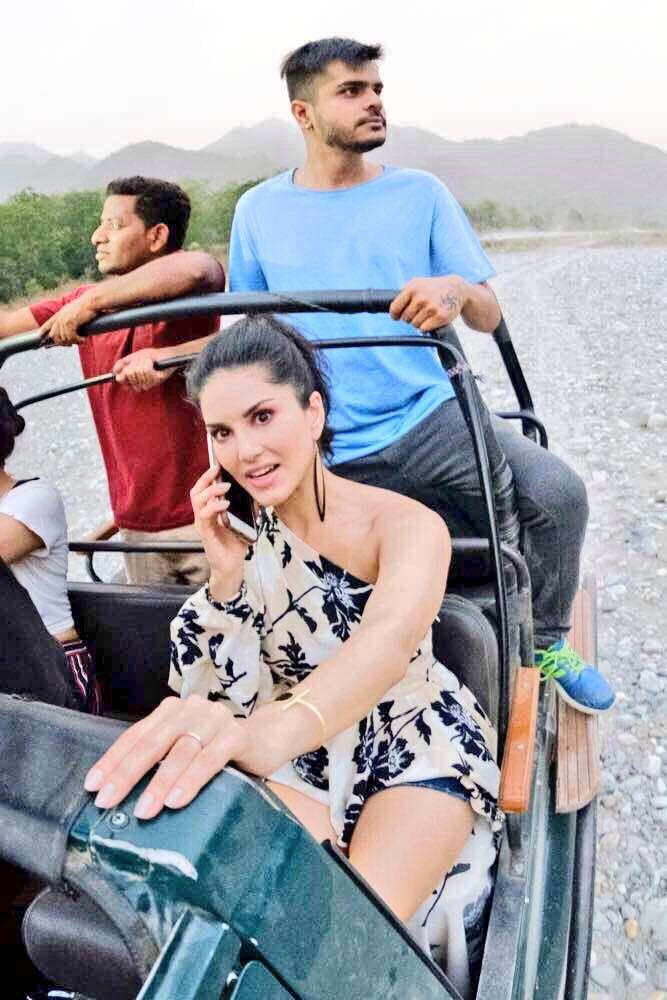 Actress Sunny Leone's Latest Photoshoot Unseen Pics