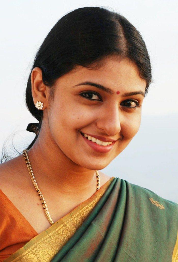 Actress Without Make Up Photos