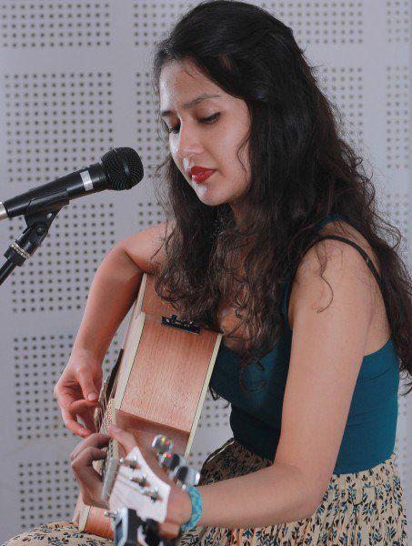 Airtel 4G Girl Sasha Chettri Rare Photos