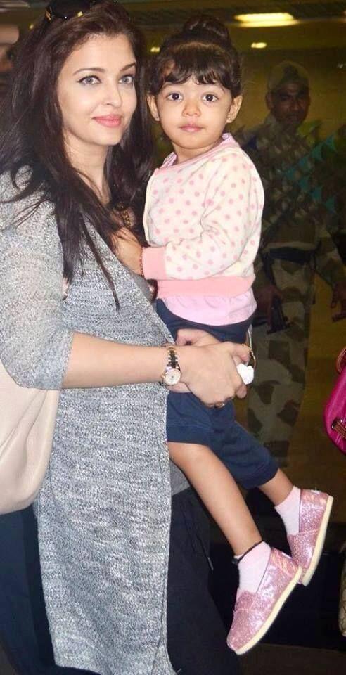 Aishwarya And Aaradhya Instagram Photos