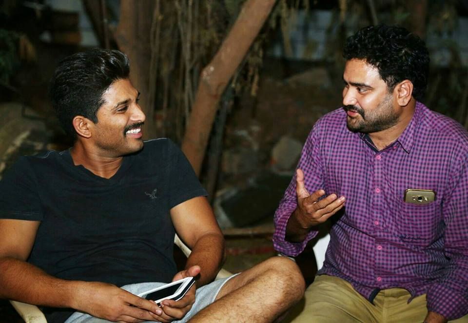 Allu Arjun & Sai Dharam Tej at Okka Ammai Thappa Movie Set Photos