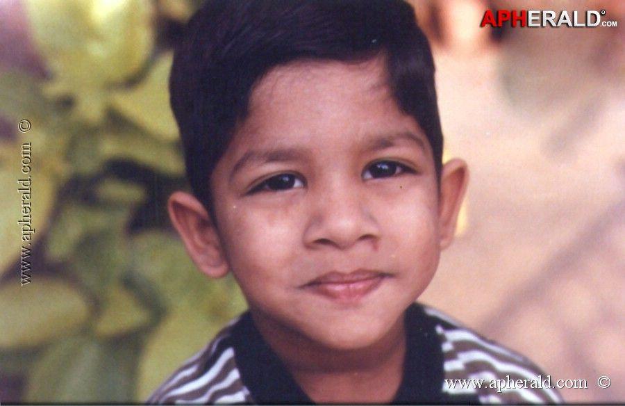 Allu Arjun Childhood Photos