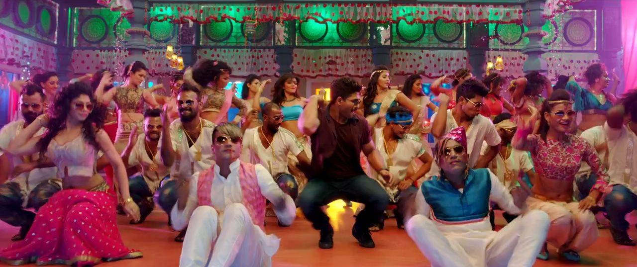 Allu Arjun Sarrainodu Movie Song Stills