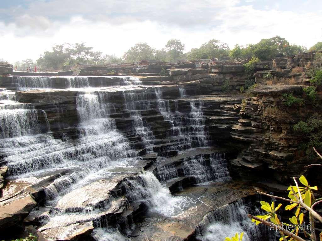 Amazing Waterfalls In India