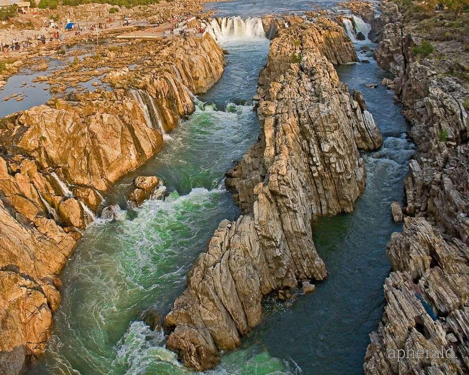 Amazing Waterfalls In India