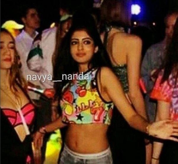 Amitabh Bachchan's Grandaughter Navya Again Goes Viral For These Pictures