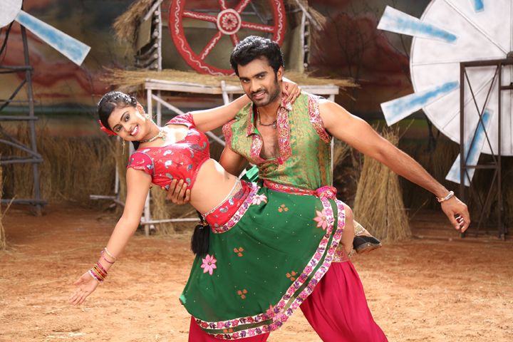 Anaganaga Oka Chitram Movie Photos