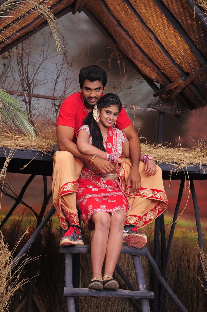 Anaganaga Oka Chitram Movie Photos