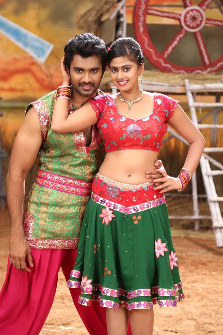 Anaganaga Oka Chitram Movie Photos