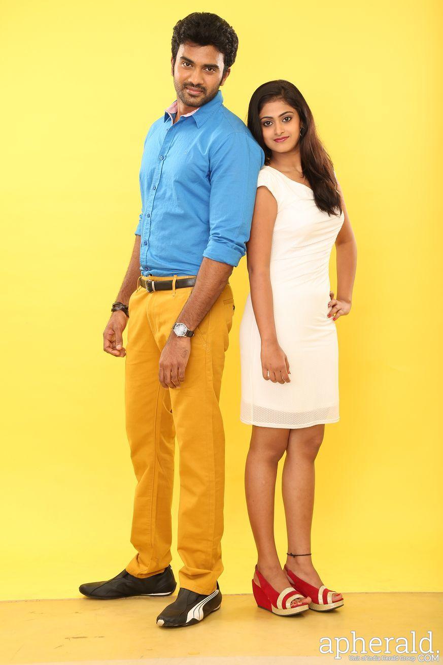 Anaganaga Oka Chitram Stills