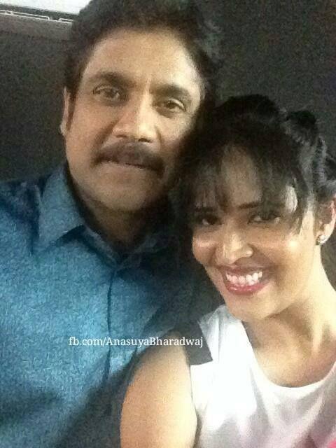 Anasuya Selfies with Celebrities Photos