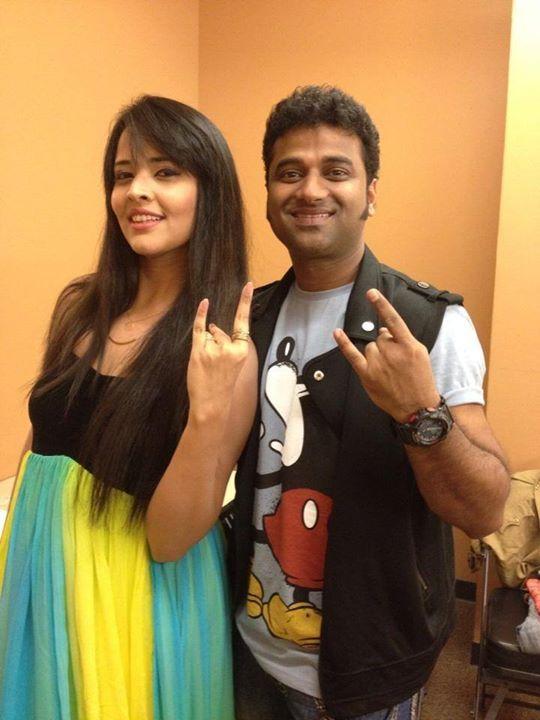 Anasuya Selfies with Celebrities Photos