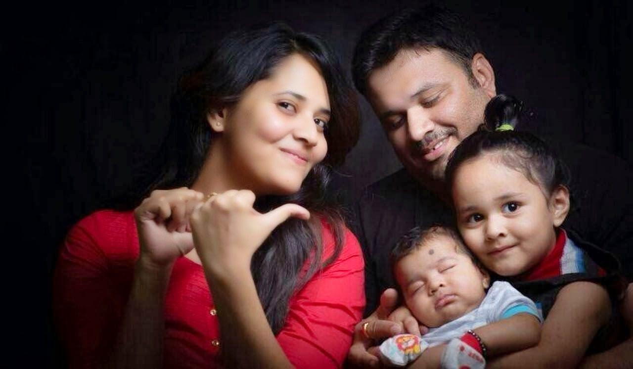 Anchor Anasuya Family Pics