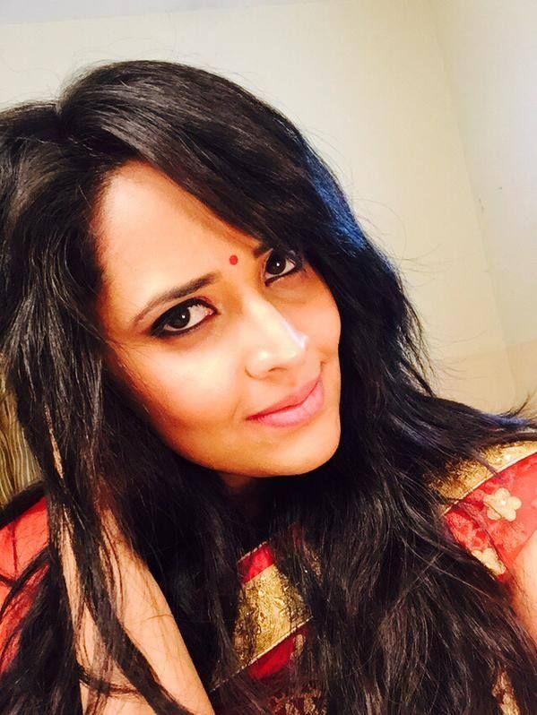 Anchor Anasuya Instagram Photos