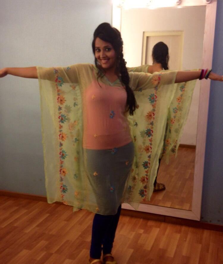 Anchor Anasuya Unseen Stills