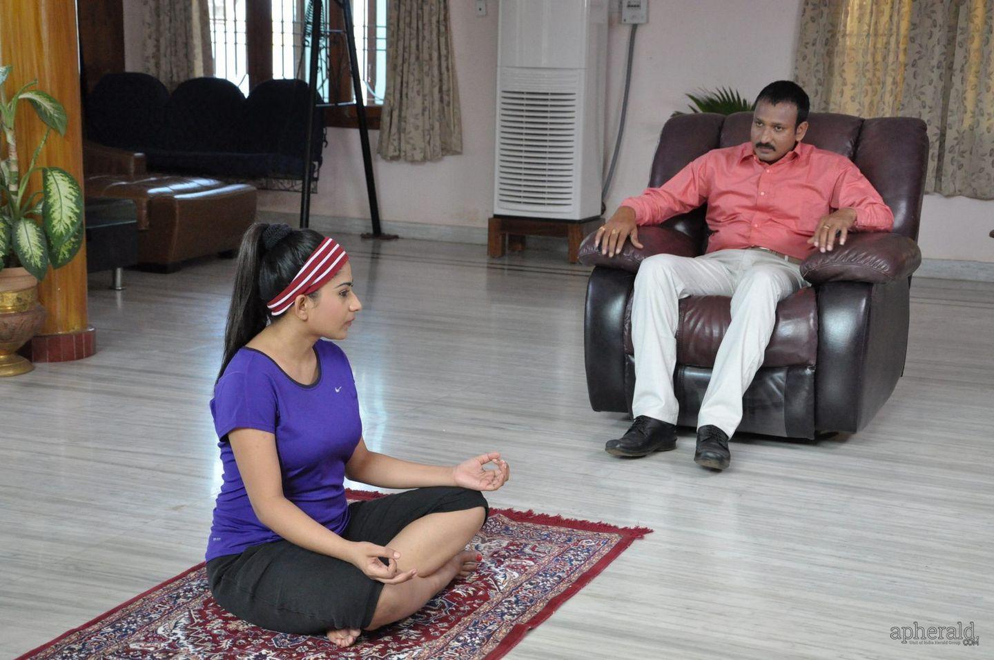 Andala Chandamama Movie Photos