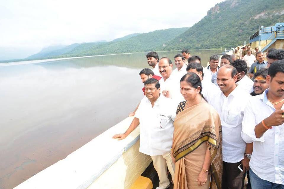 Andhra Ministers Visited The Flood Affected Area Photos