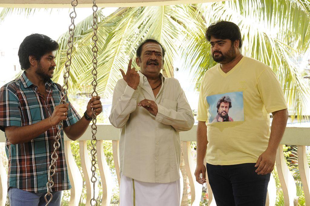 Antha 60 Natkal Movie Working Stills